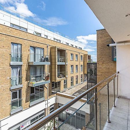 Modern Apartment Canary Wharf London Exteriör bild